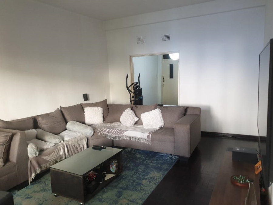 To Let 1 Bedroom Property for Rent in Rosebank Gauteng