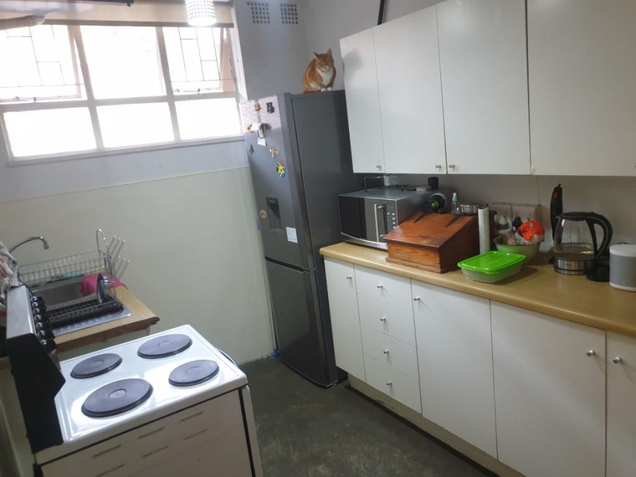 To Let 1 Bedroom Property for Rent in Rosebank Gauteng