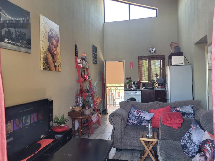 2 Bedroom Property for Sale in Honeydew Grove Gauteng