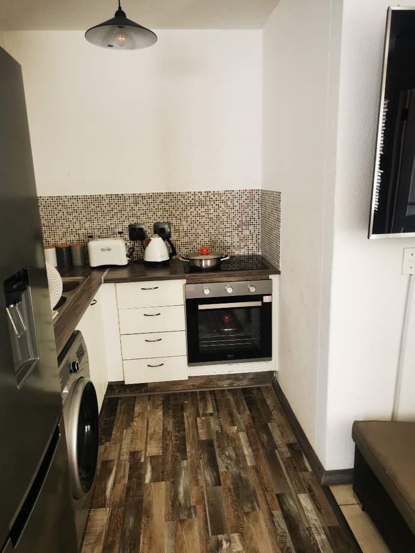 1 Bedroom Property for Sale in Wilgeheuwel Ext 3 Gauteng
