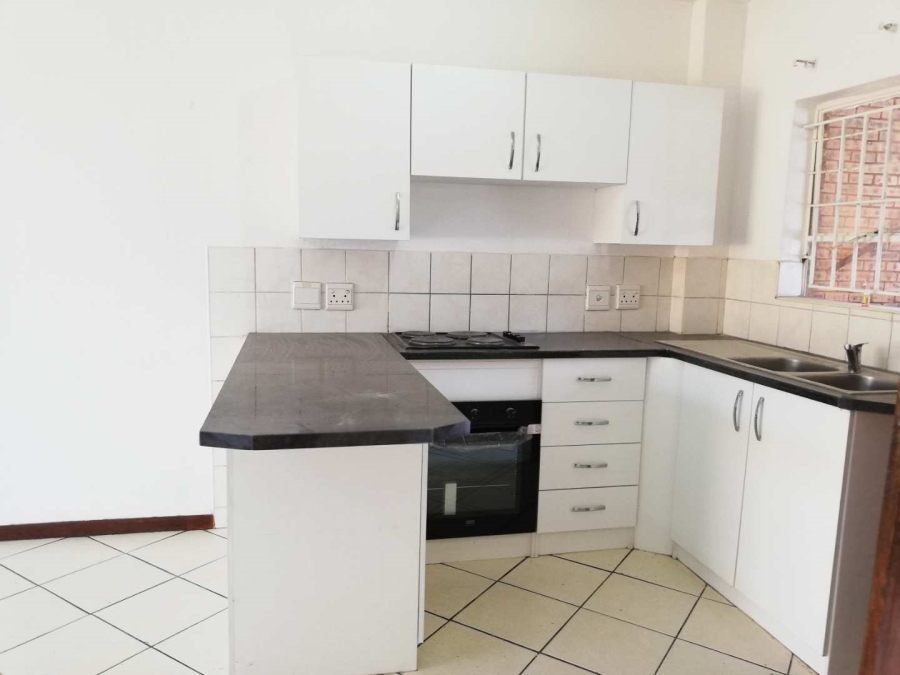 2 Bedroom Property for Sale in Honeypark Gauteng