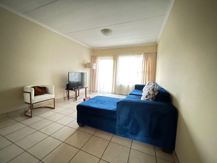 To Let 2 Bedroom Property for Rent in Meredale Gauteng