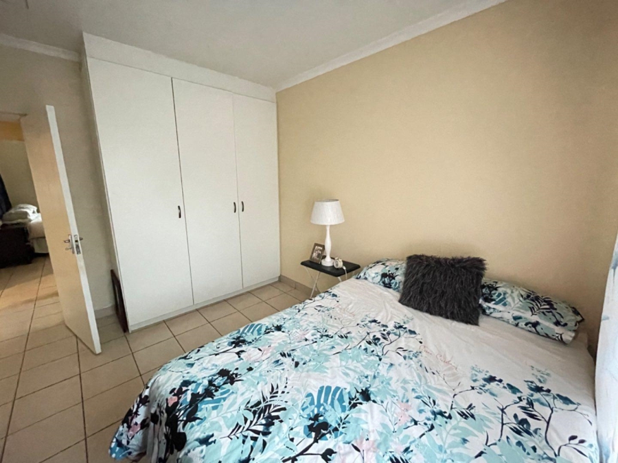 To Let 2 Bedroom Property for Rent in Meredale Gauteng