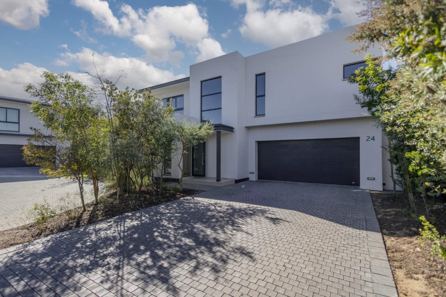 To Let 3 Bedroom Property for Rent in Steyn City Gauteng