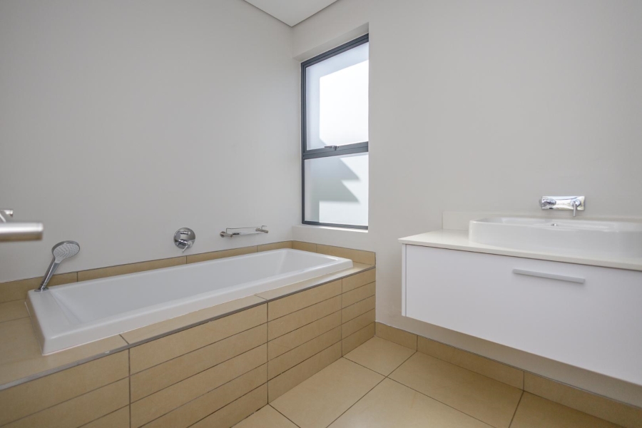 To Let 3 Bedroom Property for Rent in Steyn City Gauteng