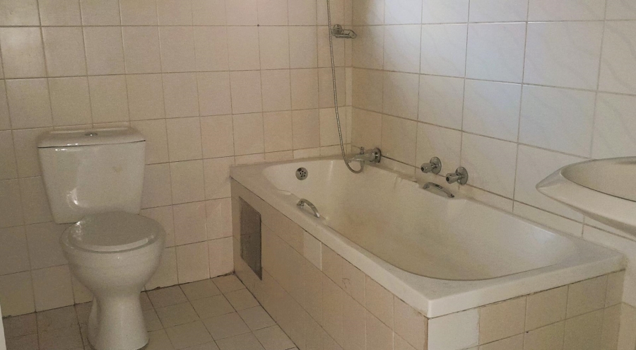 To Let 3 Bedroom Property for Rent in Kilner Park Gauteng