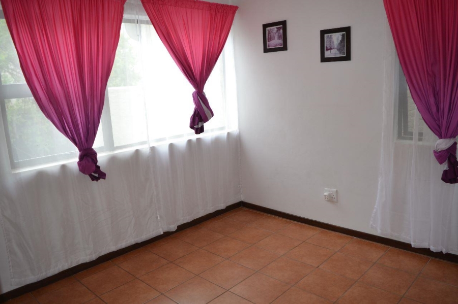3 Bedroom Property for Sale in Boardwalk Gauteng