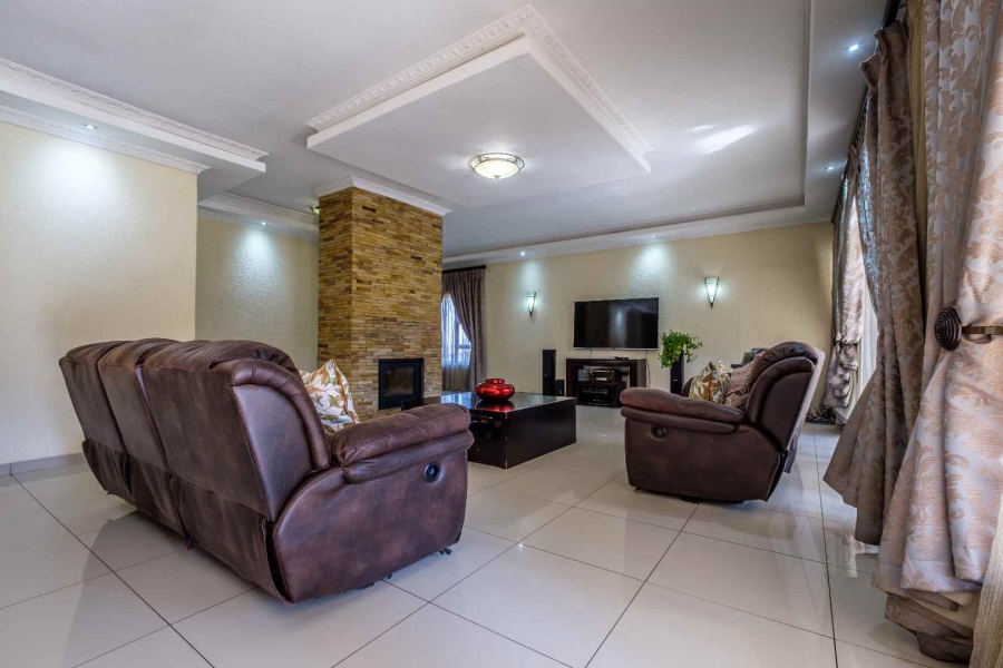 4 Bedroom Property for Sale in Winchester Hills Gauteng