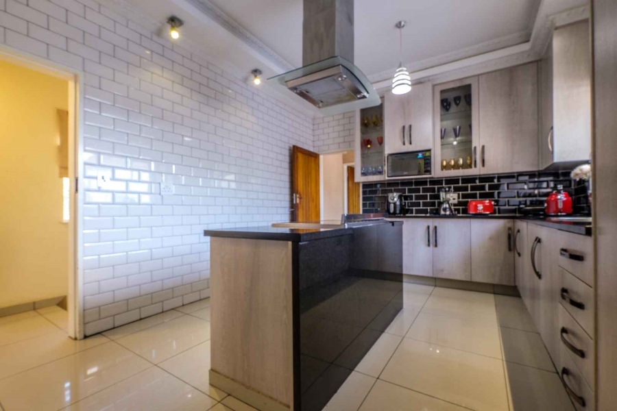 4 Bedroom Property for Sale in Winchester Hills Gauteng