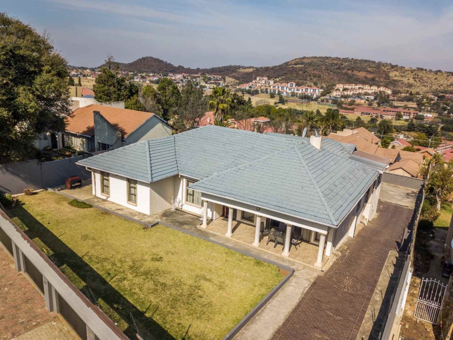4 Bedroom Property for Sale in Winchester Hills Gauteng