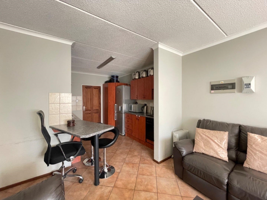 2 Bedroom Property for Sale in Terenure Gauteng