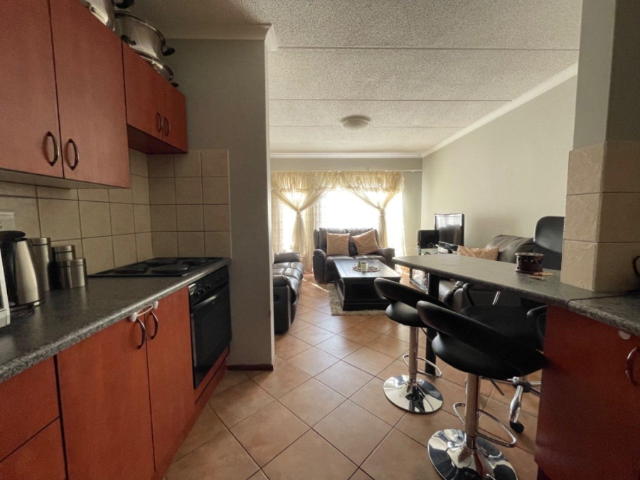 2 Bedroom Property for Sale in Terenure Gauteng