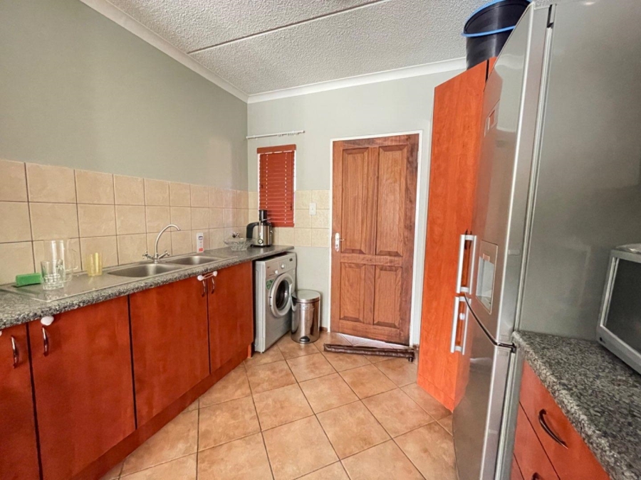 2 Bedroom Property for Sale in Terenure Gauteng