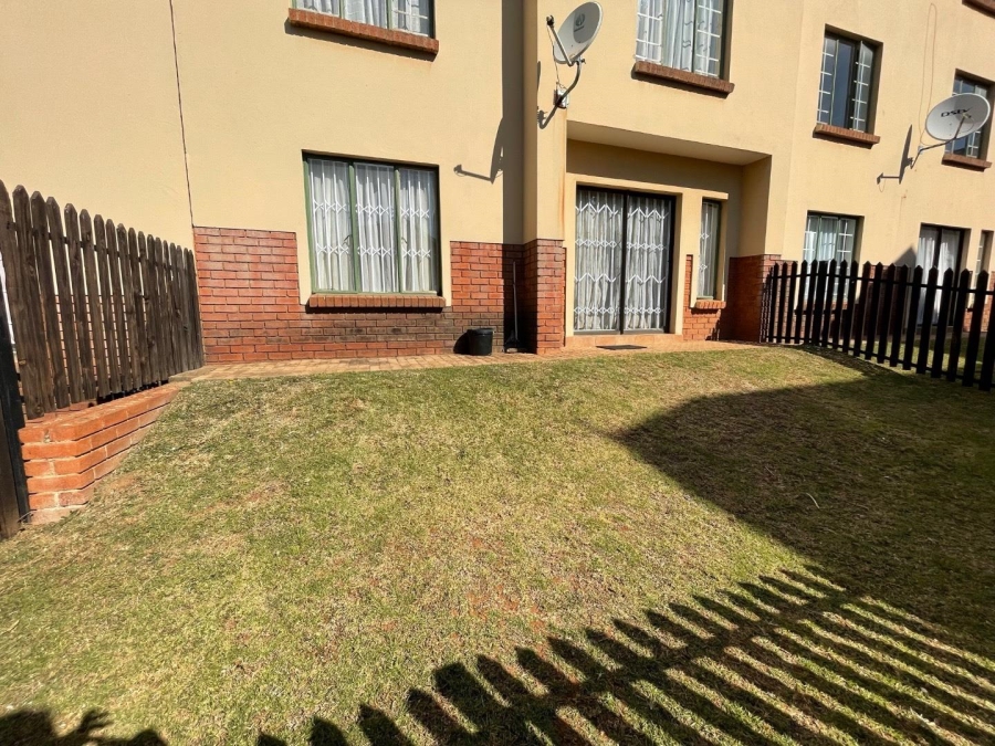 2 Bedroom Property for Sale in Terenure Gauteng