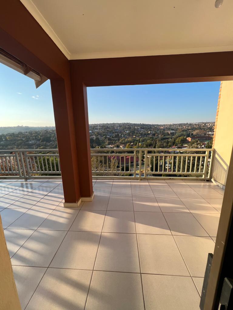 2 Bedroom Property for Sale in Winchester Hills Gauteng