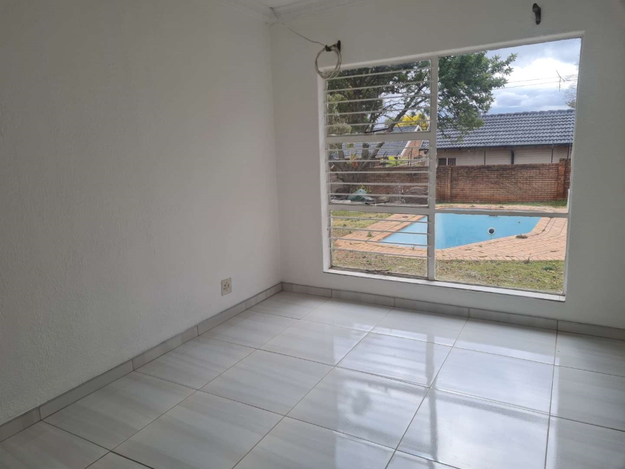 To Let 3 Bedroom Property for Rent in Wierdapark Gauteng