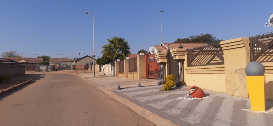 0 Bedroom Property for Sale in Soshanguve S Gauteng