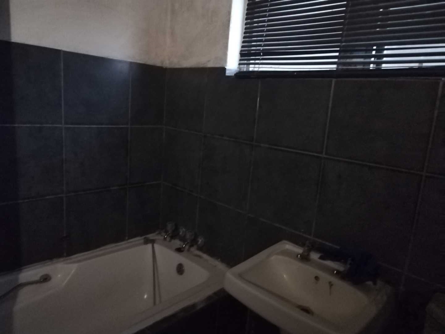 2 Bedroom Property for Sale in Winchester Hills Gauteng