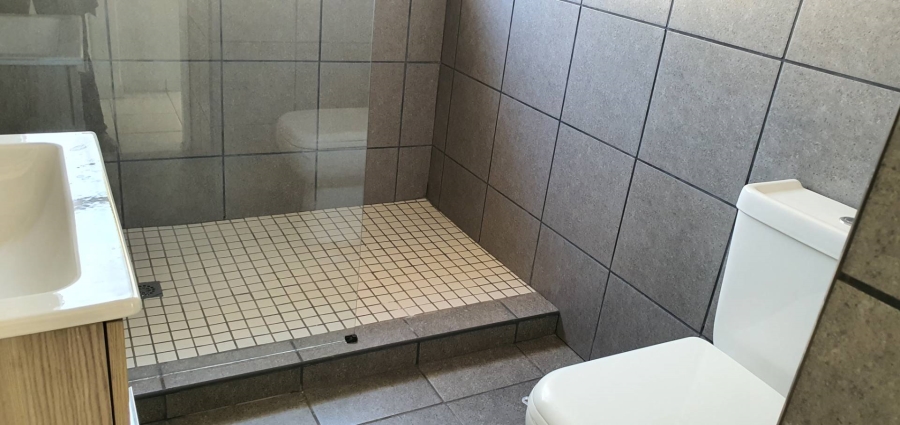 To Let 3 Bedroom Property for Rent in Garsfontein Gauteng