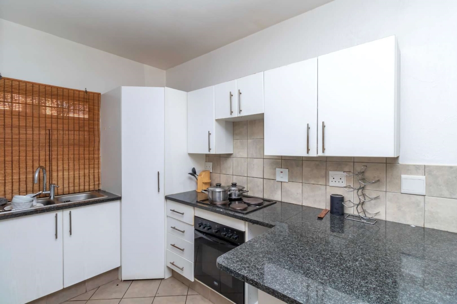 To Let 2 Bedroom Property for Rent in Honeydew Gauteng