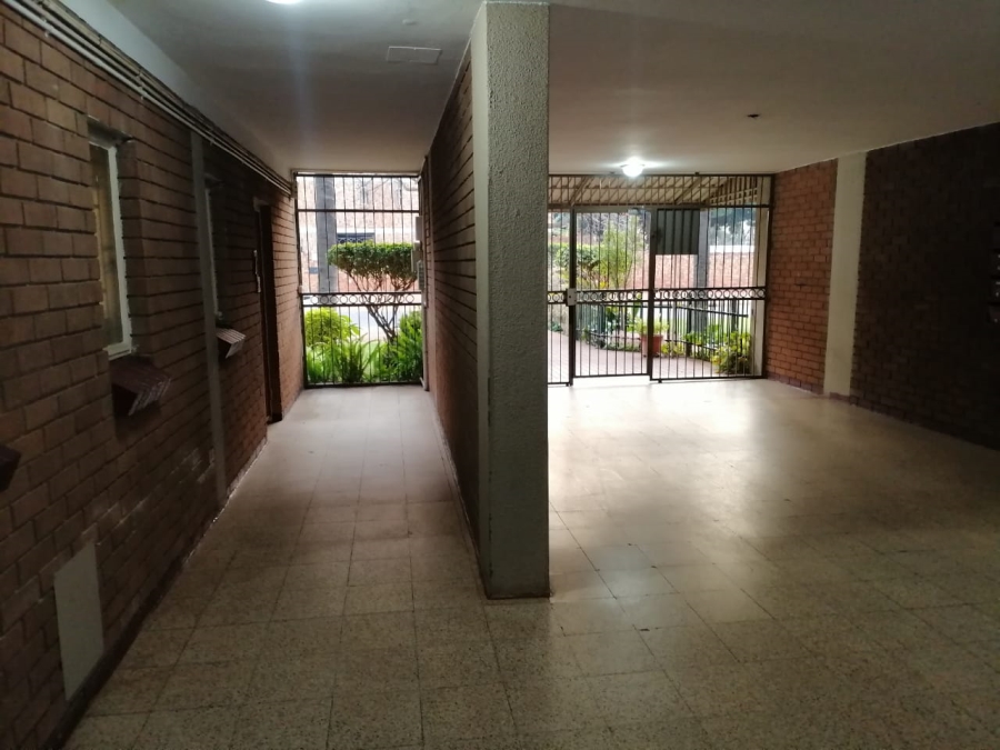 2 Bedroom Property for Sale in Pretoria North Gauteng