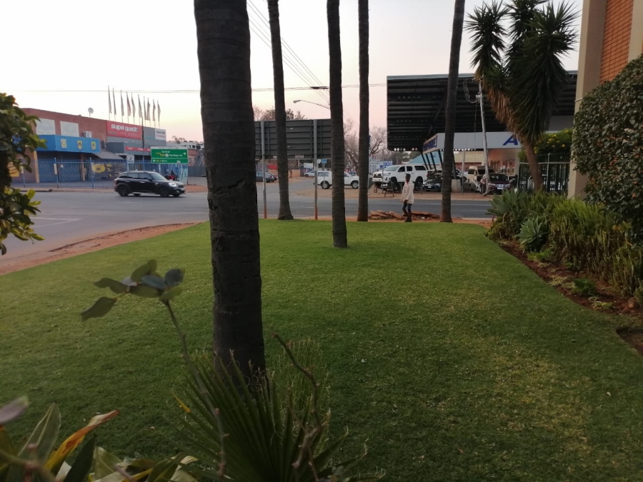 2 Bedroom Property for Sale in Pretoria North Gauteng