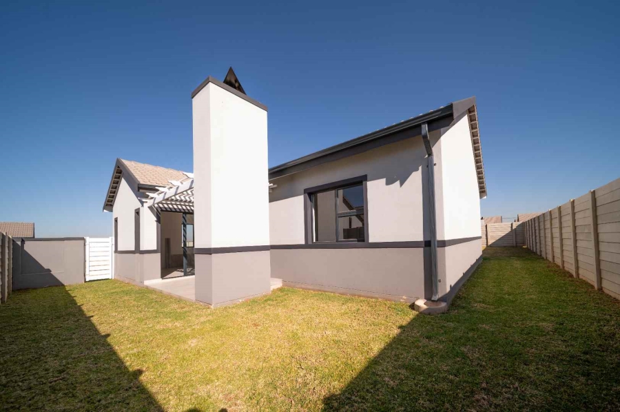 3 Bedroom Property for Sale in Country View Gauteng