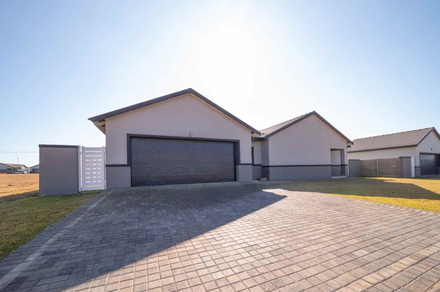 3 Bedroom Property for Sale in Country View Gauteng