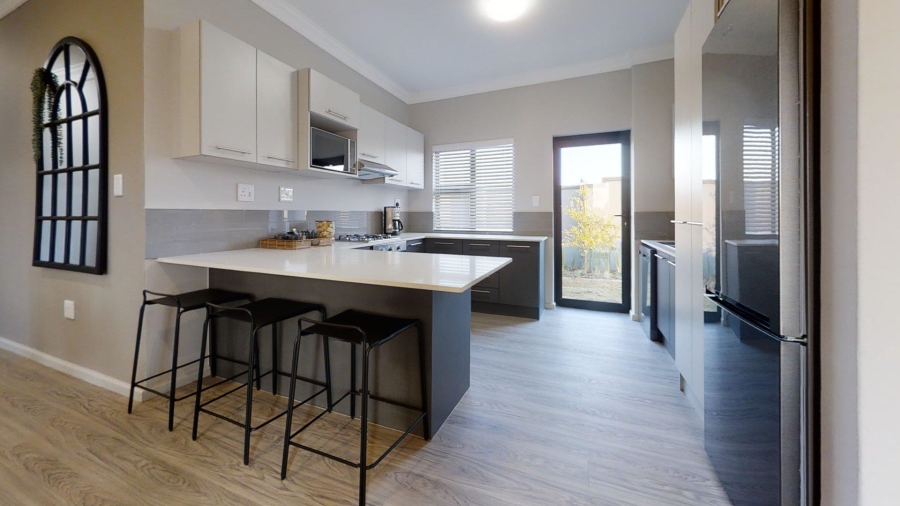 3 Bedroom Property for Sale in Country View Gauteng