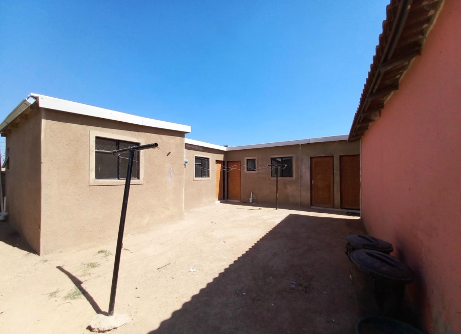 10 Bedroom Property for Sale in Soshanguve AA Gauteng