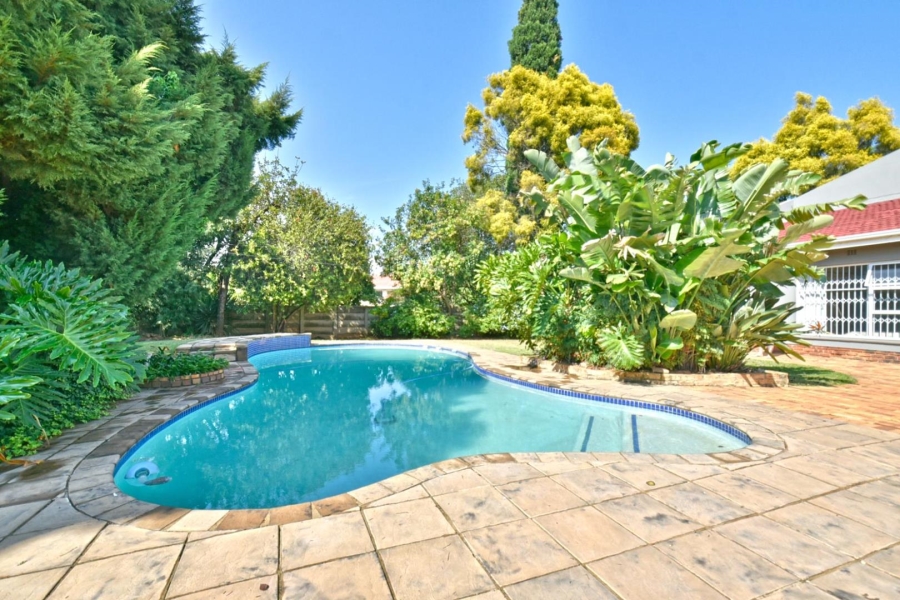 4 Bedroom Property for Sale in Brackenhurst Gauteng