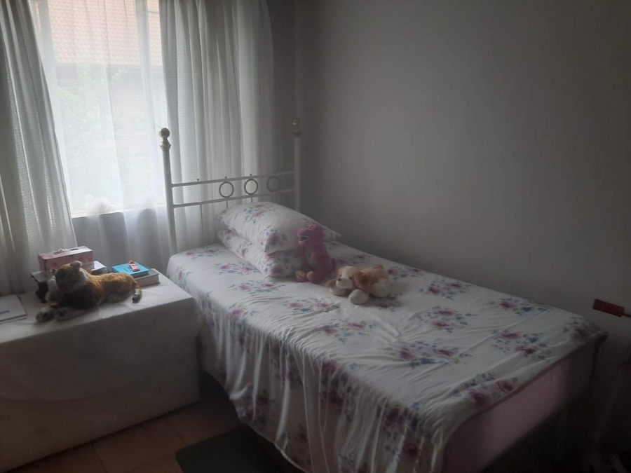 To Let 2 Bedroom Property for Rent in Wierdapark Gauteng