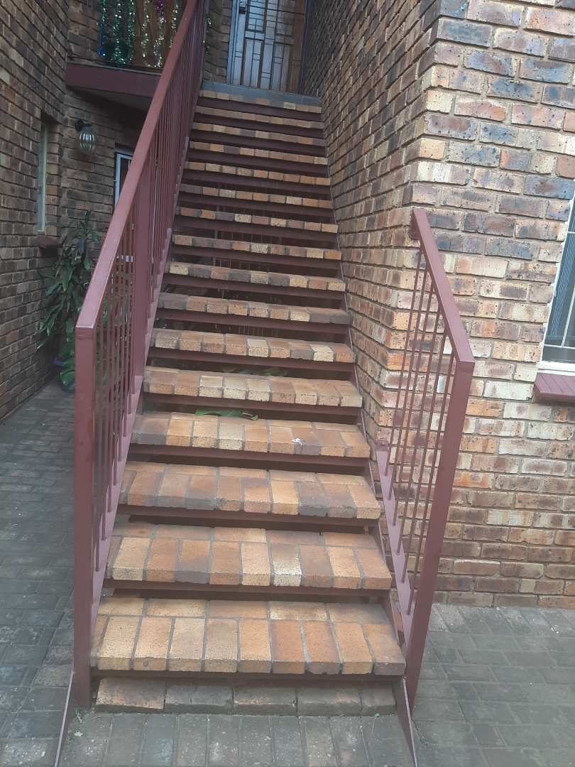To Let 2 Bedroom Property for Rent in Wierdapark Gauteng