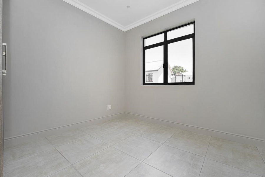 4 Bedroom Property for Sale in Broadacres Gauteng