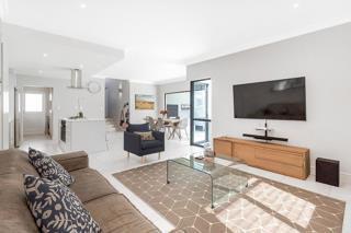 4 Bedroom Property for Sale in Broadacres Gauteng