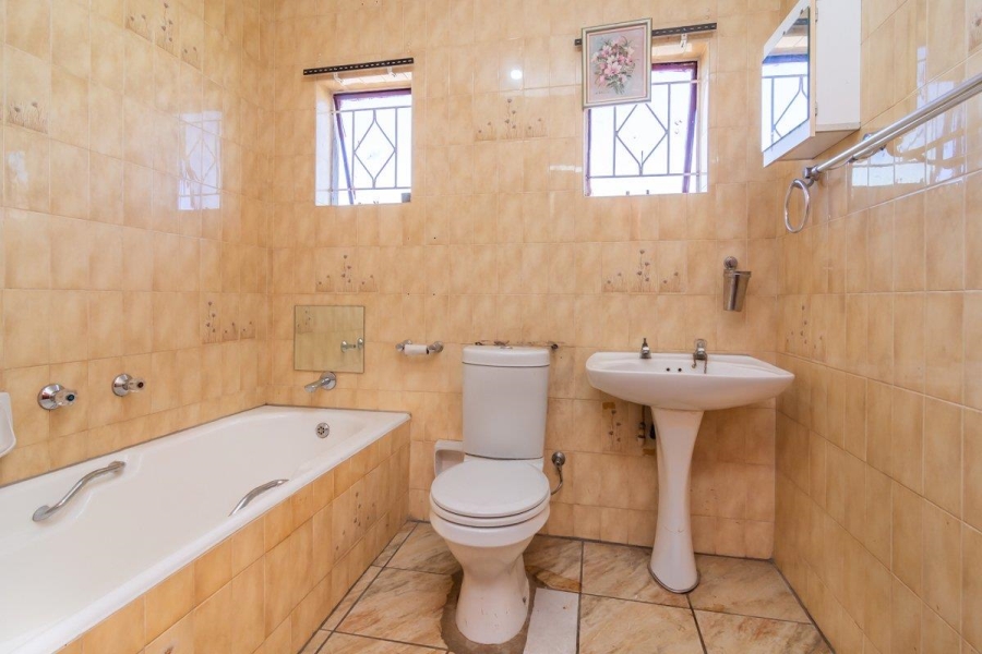 3 Bedroom Property for Sale in Groblerpark Gauteng