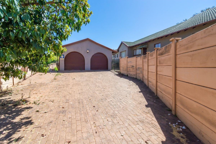 3 Bedroom Property for Sale in Groblerpark Gauteng