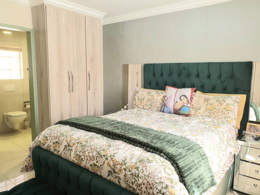 3 Bedroom Property for Sale in Equestria Gauteng