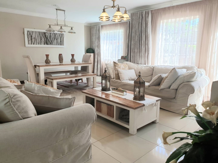 3 Bedroom Property for Sale in Equestria Gauteng