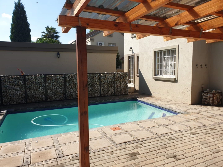 3 Bedroom Property for Sale in Equestria Gauteng