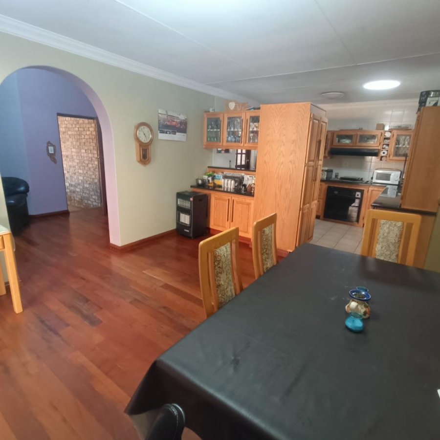 3 Bedroom Property for Sale in Clubview Gauteng