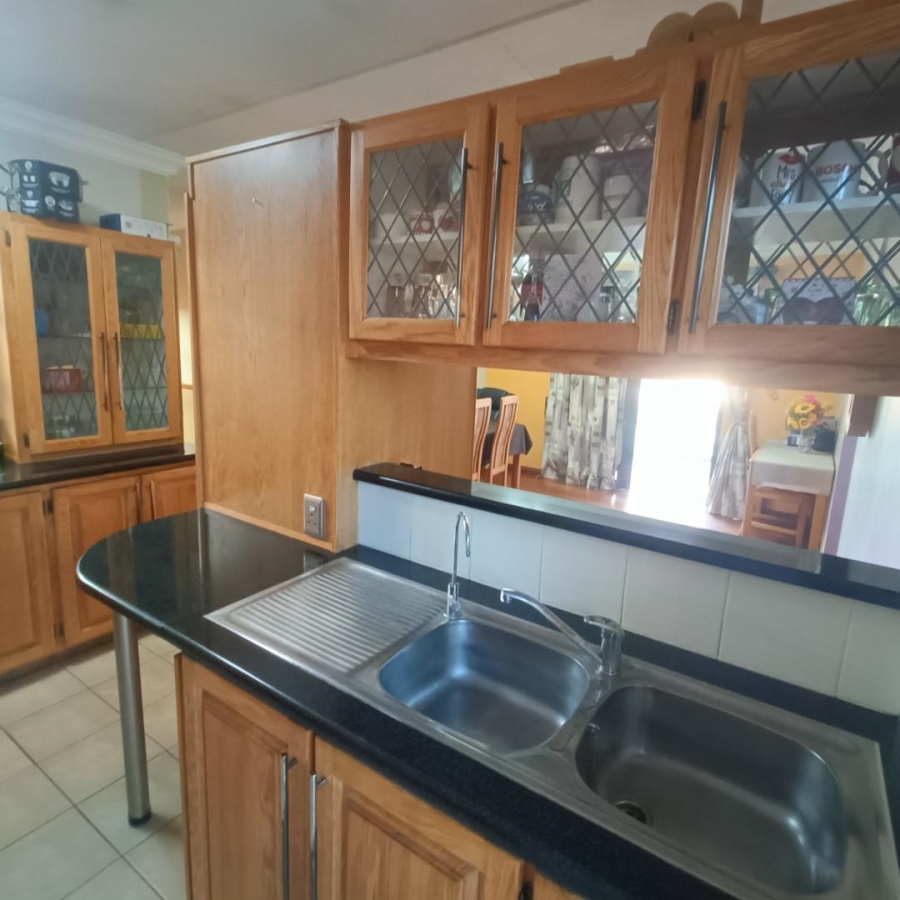 3 Bedroom Property for Sale in Clubview Gauteng