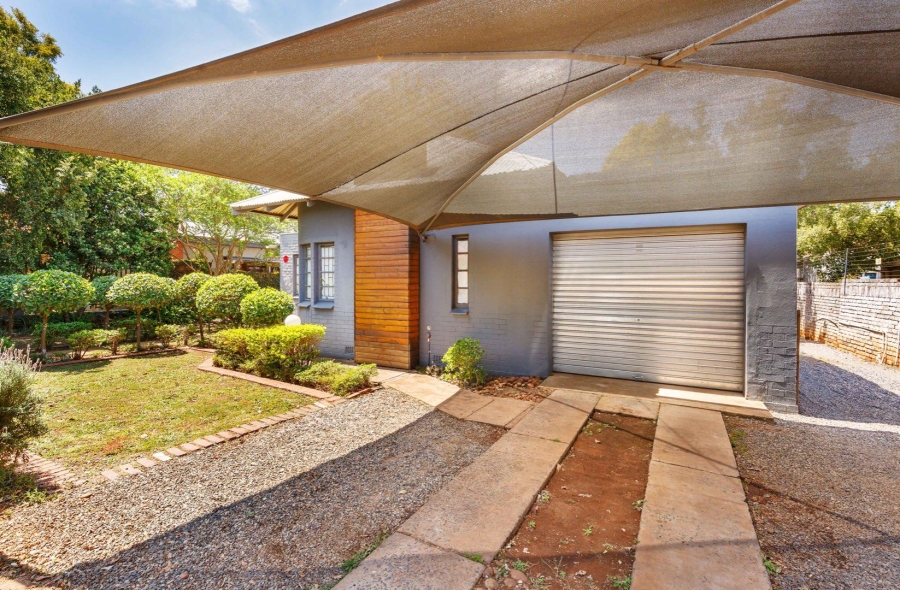 3 Bedroom Property for Sale in Riviera Gauteng