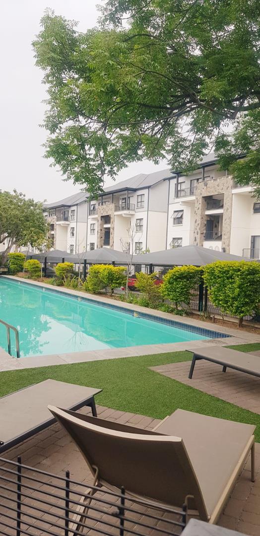 2 Bedroom Property for Sale in Crowthorne AH Gauteng