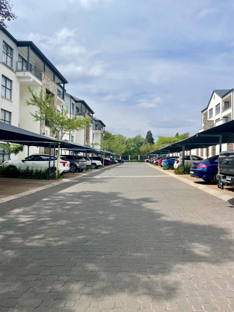 2 Bedroom Property for Sale in Crowthorne AH Gauteng
