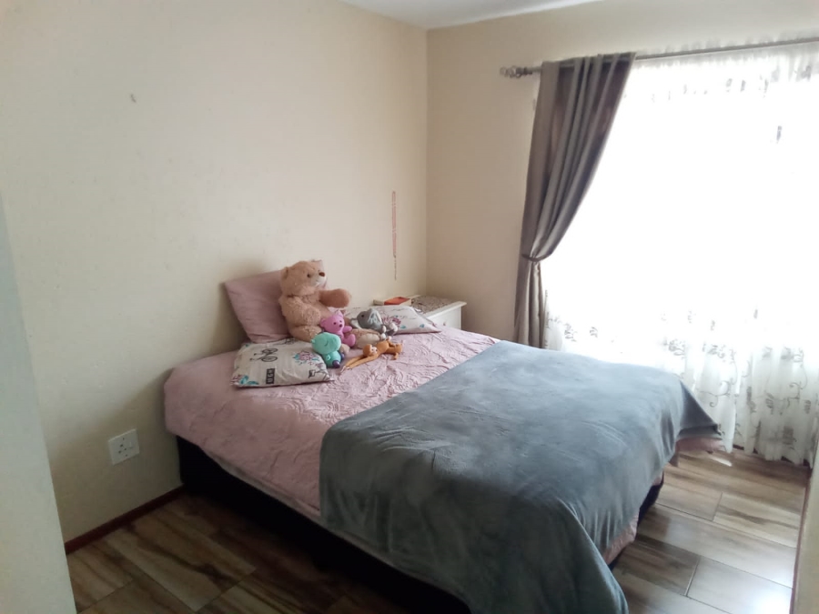 2 Bedroom Property for Sale in Ridgeway Gauteng