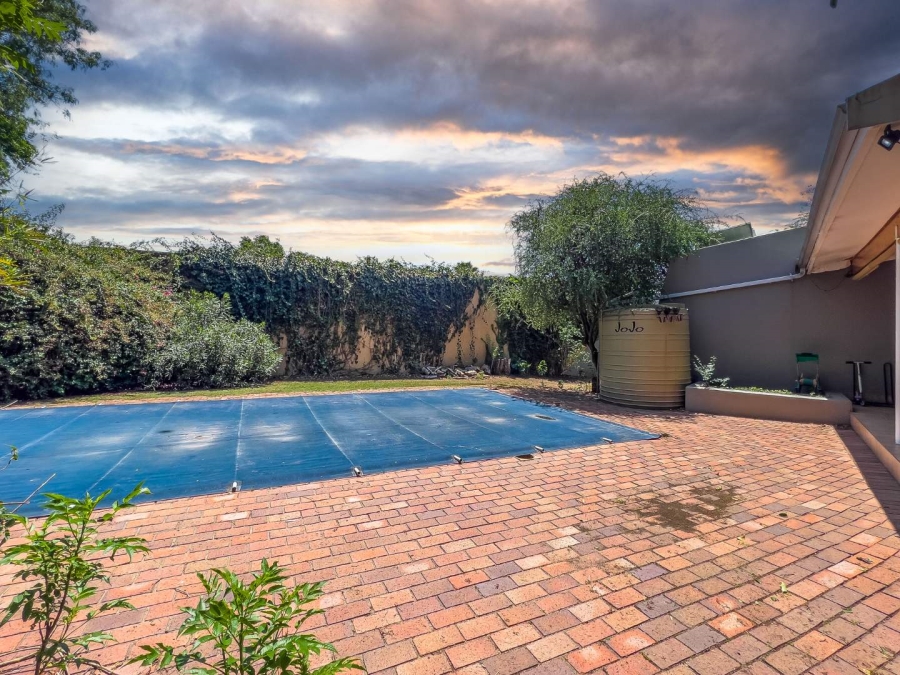 3 Bedroom Property for Sale in Strijdom Park Gauteng