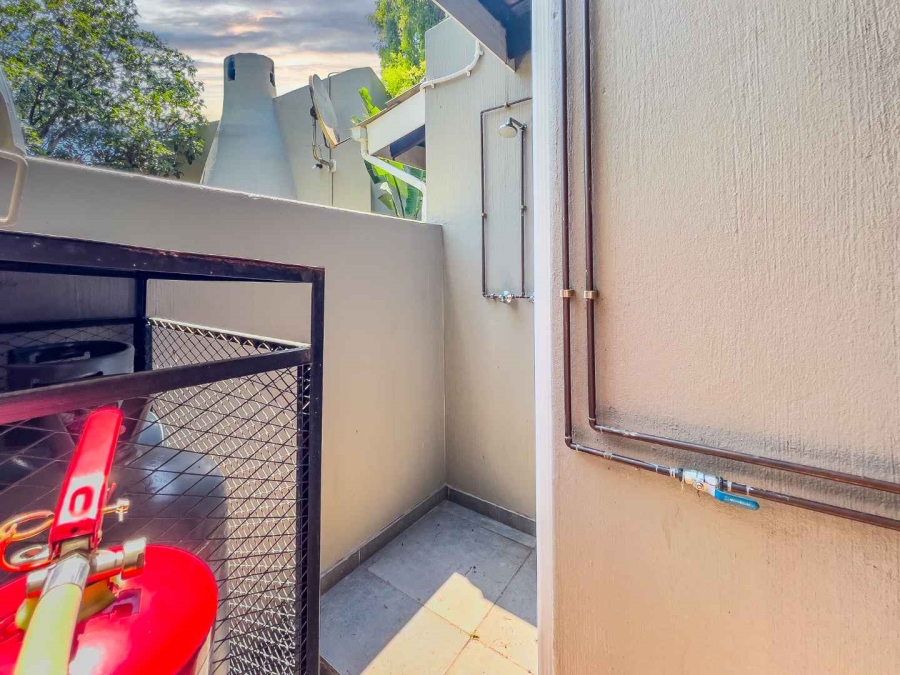 3 Bedroom Property for Sale in Strijdom Park Gauteng