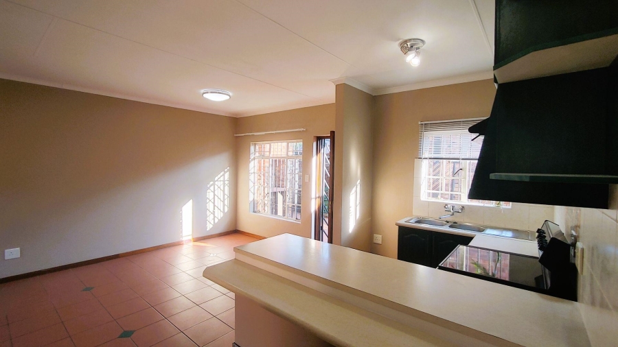2 Bedroom Property for Sale in Elardus Park Gauteng