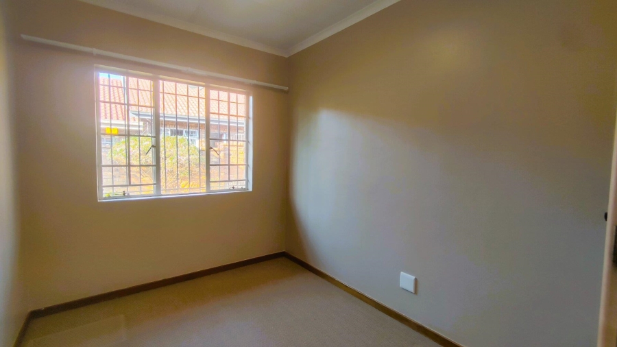 2 Bedroom Property for Sale in Elardus Park Gauteng
